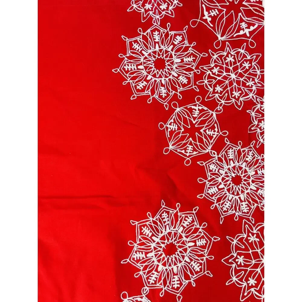 Crate & Barrel Christmas Snowflake Edge Dish Towels 20x30 Bundle Set Of 2